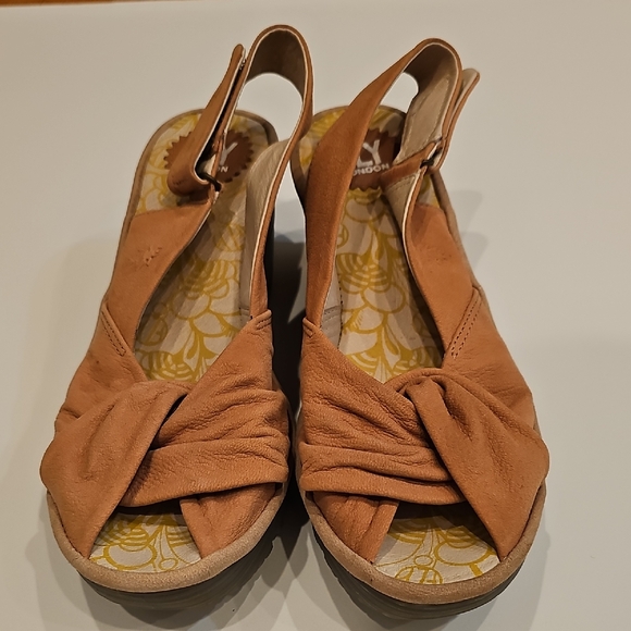 Fly London Shoes - Fly London Yakin Yata Women's Dusty Pink / Taupe Slingback Sandals Size 40